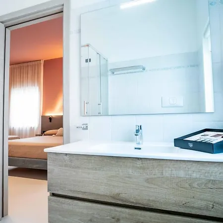 La Maison - Boutique Rooms Sperlonga Exterior photo